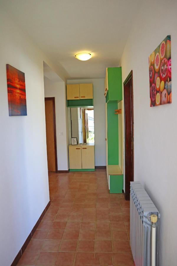 Ferienwohnung Apartman Slavko Tar-Vabriga Exterior foto