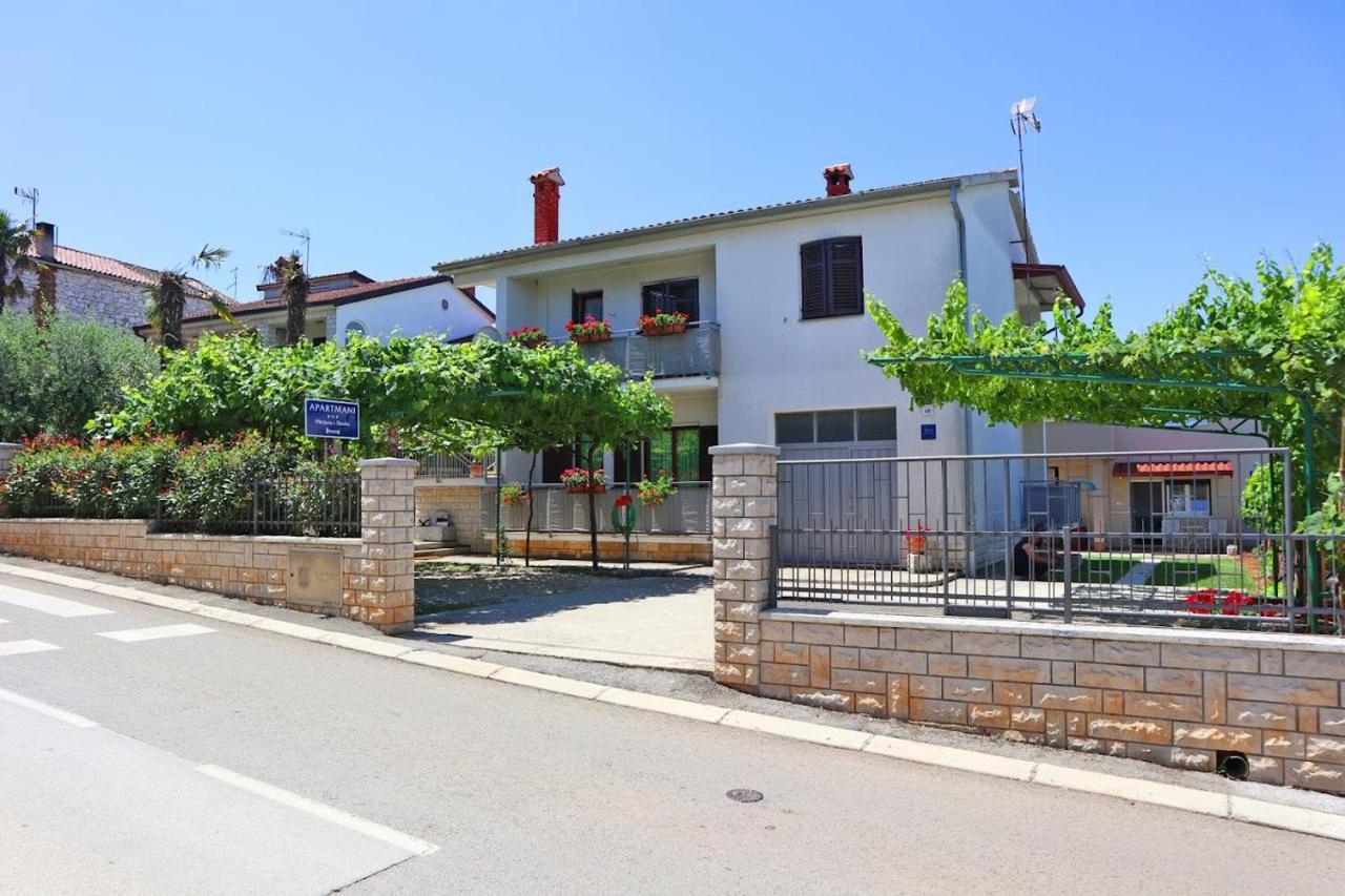 Ferienwohnung Apartman Slavko Tar-Vabriga Exterior foto
